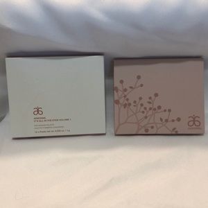 BNIB - Arbonne All in the Eyes Shadow Palette #1